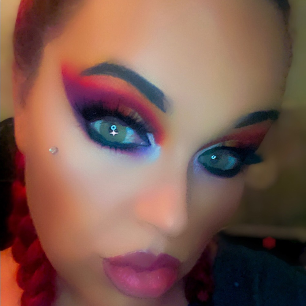 Meet your Posher, Colleen